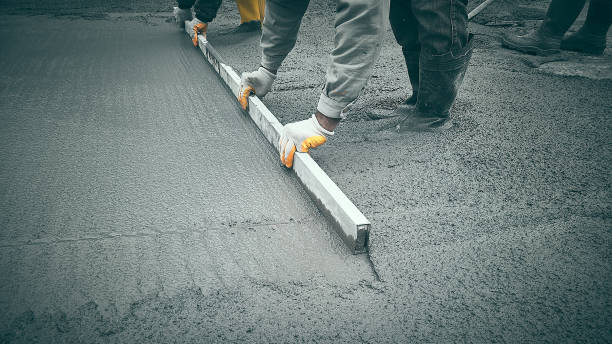 Best Commercial Concrete Contractor  in Rosendale, WI